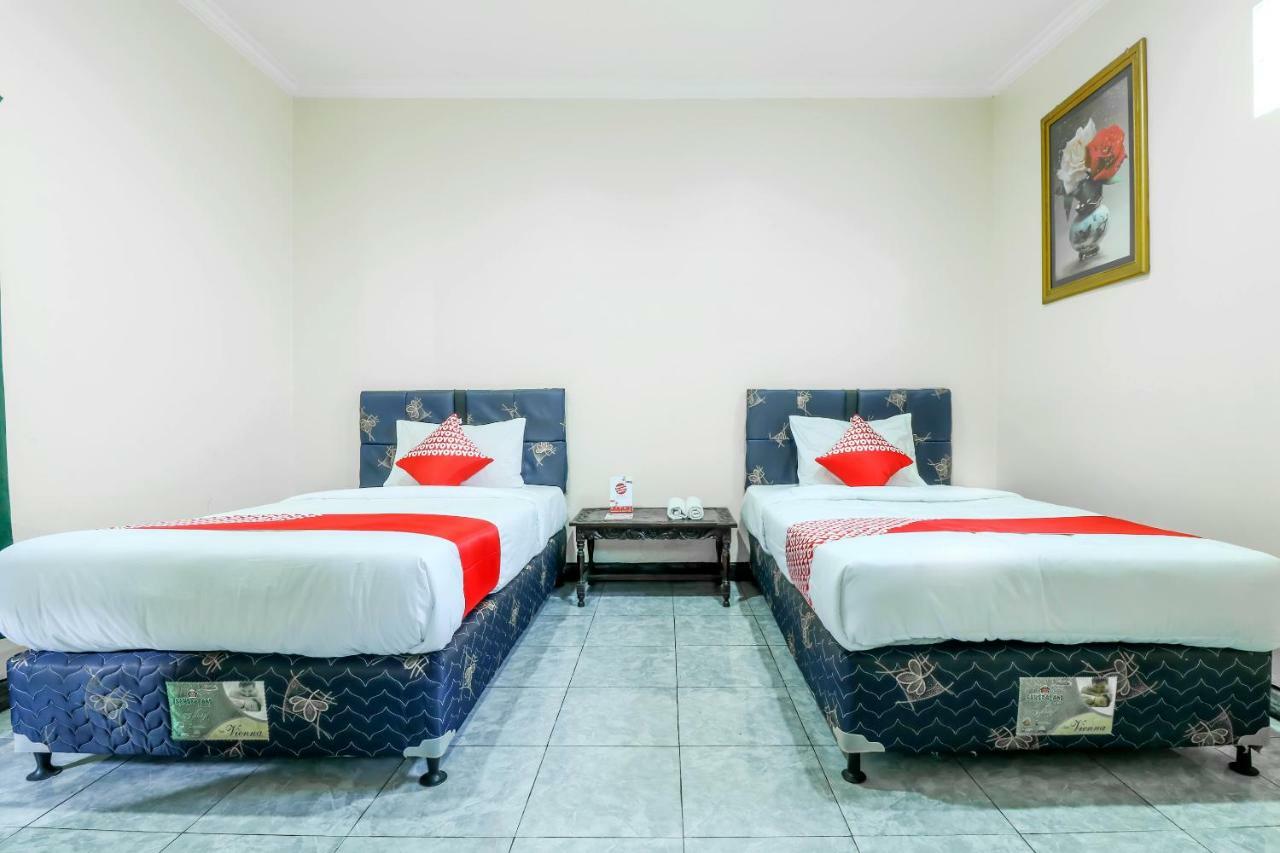 Oyo 1166 Hotel Melati 2 브두굴 외부 사진